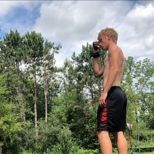 Meet your Posher, Drew